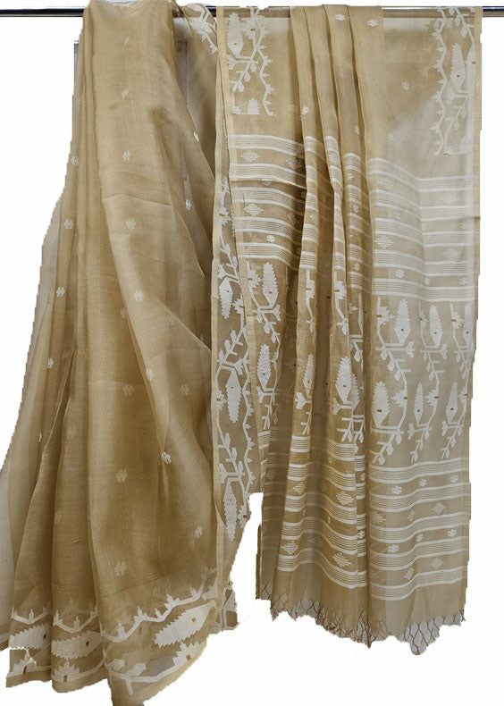 Springtime Chic: Light Biege White Muslin Silk Jamdani Saree by Balaram Saha Balaram Saha