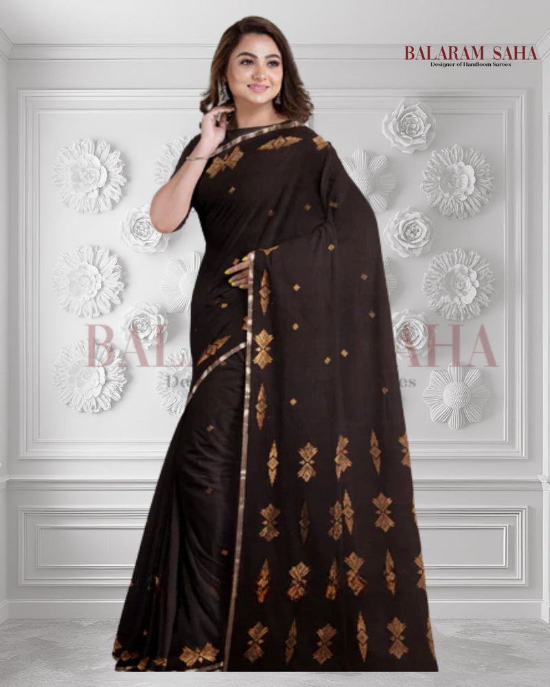 Black & Gold Zari Soft Handloom Cotton Saree By Balaram Saha - (handloom saree, cotton saree, handloom cotton saree, balaram saha online, handloom sarees, balaram saha handloom saree store photos, balaram saha handloom saree store, cotton handloom saree, bengal handloom sarees, pure cotton, Zari border, handloom cotton saree with zari border, soft cotton saree with zari border, cotton saree for women, cotton saree online)
