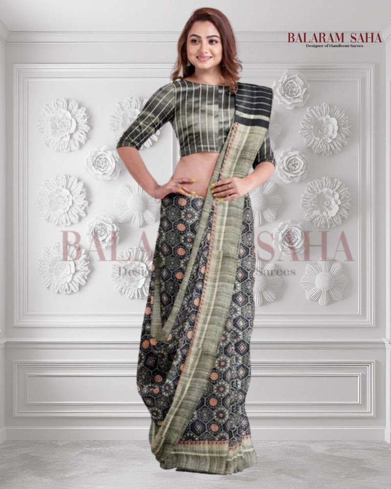 Black Handloom Ghichha Tussar Printed Silk Saree by Balaram Saha - (handloom saree, silk saree, handloom silk saree, balaram saha online, silk sarees, silk handloom saree, bengal handloom sarees, pure silk, silk saree online, tussar silk saree, tussar silk, bengali silk saree)
