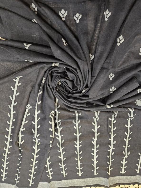 Black & White Handspun Cotton Jamdani Saree by Balaram Saha - (dhakai jamdani saree, jamdani saree, jamdani sarees, cotton jamdani saree, jamdani cotton saree, handloom cotton saree, balaram saha online, jamdani saree online, soft jamdani saree, muslin jamdani saree, original dhakai jamdani saree, jamdani sarees, soft dhakai jamdani saree, white jamdani saree, jamdani saree bangladesh )
