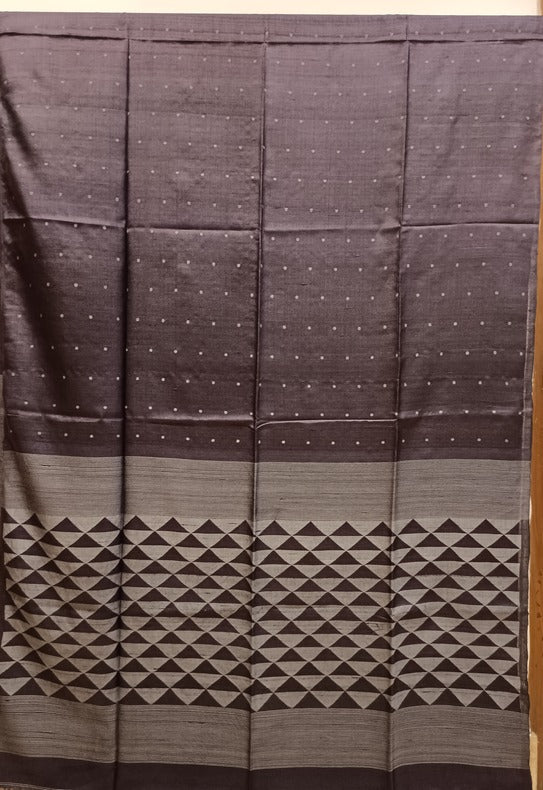 Charcoal Black & Grey Handloom Tussar Silk Jamdani Saree by Balaram Saha - (handloom saree, silk saree, handloom silk saree, balaram saha online, silk sarees, balaram saha handloom saree store photos, balaram saha handloom saree store, silk handloom saree, bengal handloom sarees, pure silk, silk saree online, tussar silk saree, tussar silk)    https://loc.gov/
https://www.mynavi.jp/