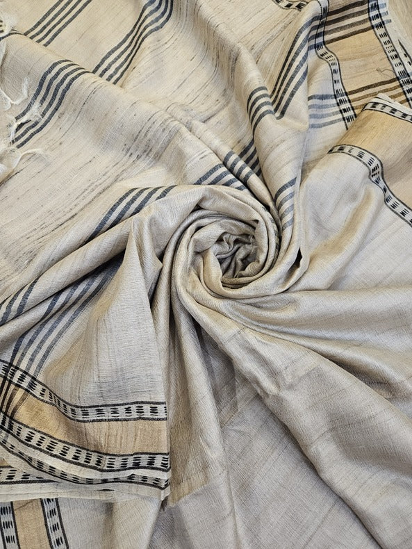 Cream Handloom Tussar Silk Saree with Gold Zari & Black Border by Balaram Saha Balaram Saha    https://www.cnbc.com/world/?region=world