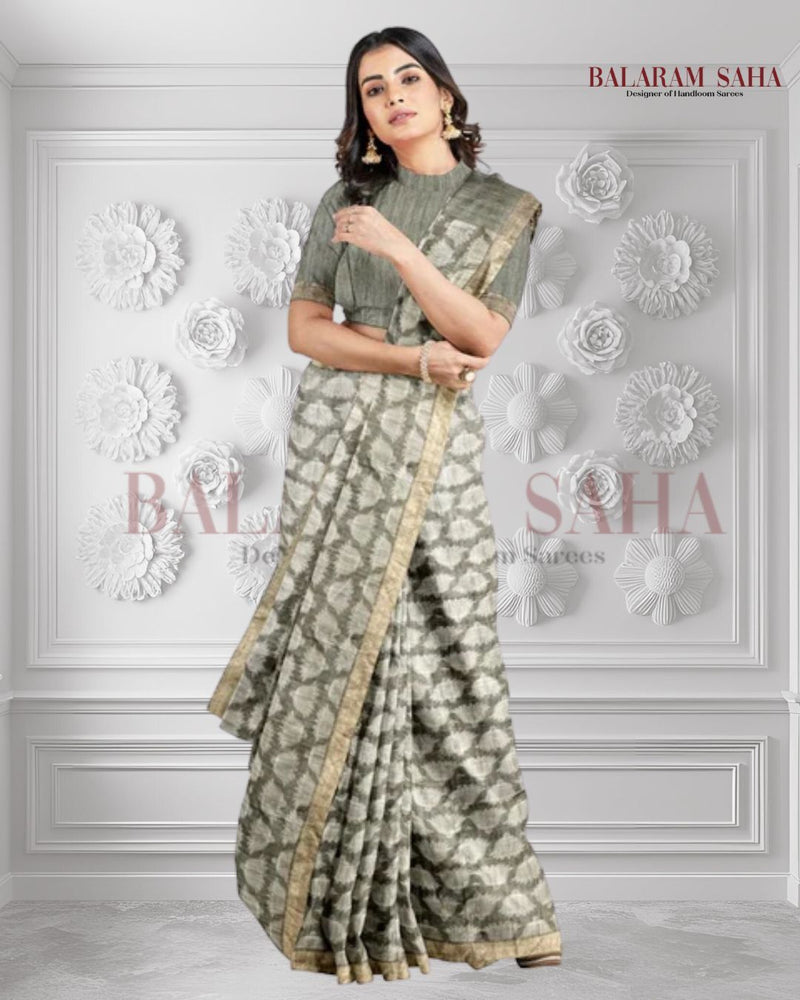 Elevate Your Look: Dark Green Handloom Tussar Silk Saree by Balaram Saha Balaram Saha