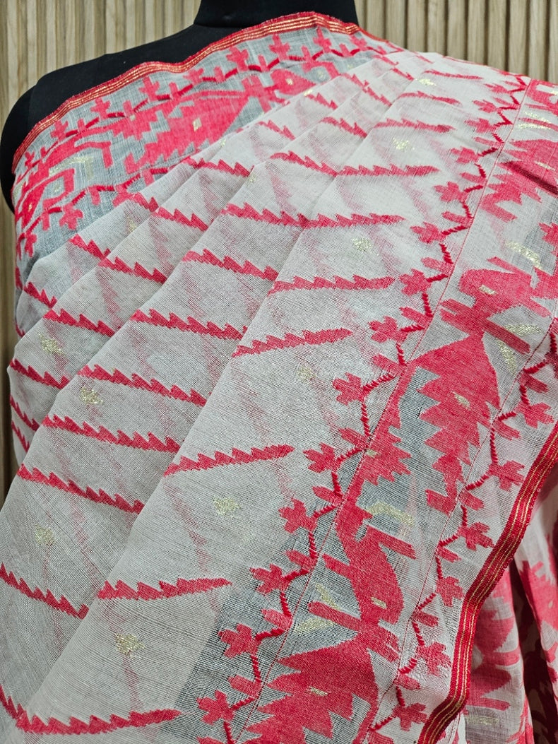 Embrace Authenticity: White & Red Pure Cotton Handloom Jamdani Saree by Balaram Saha Balaram Saha