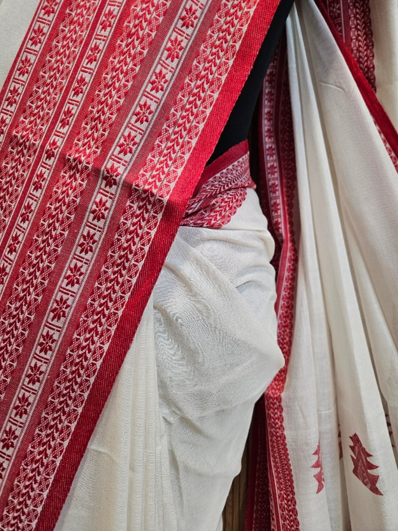 Off-White Red Premium Quality Handloom Cooton Saree Balaram Saha
