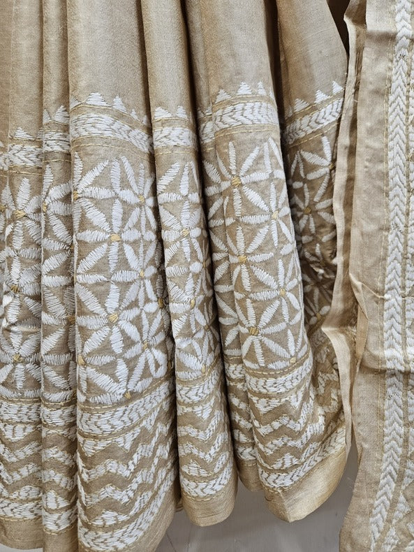 Nature-Inspired: Beige & Brown Handloom Tussar Silk Kantha Saree by Balaram Saha Balaram Saha