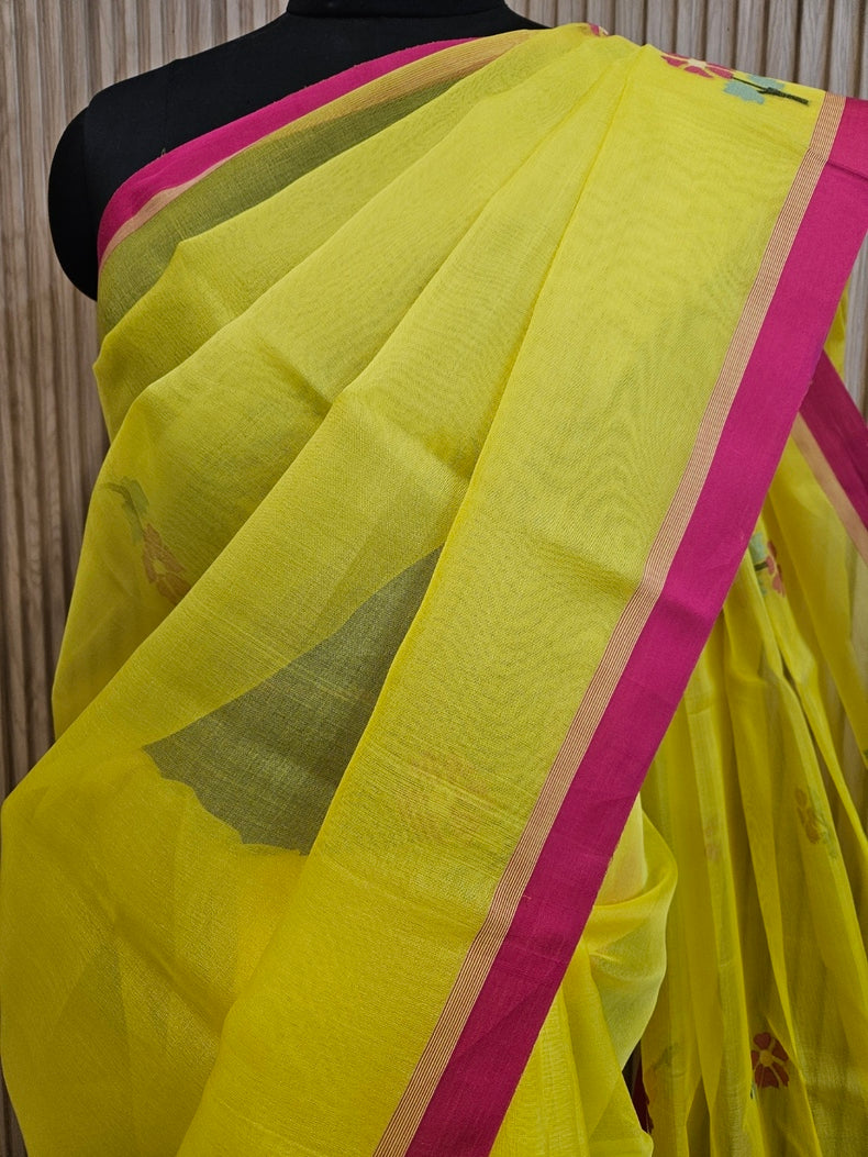 Yellow & Magenta  Handloom Muslin Silk Jamdani Saree Balaram Saha