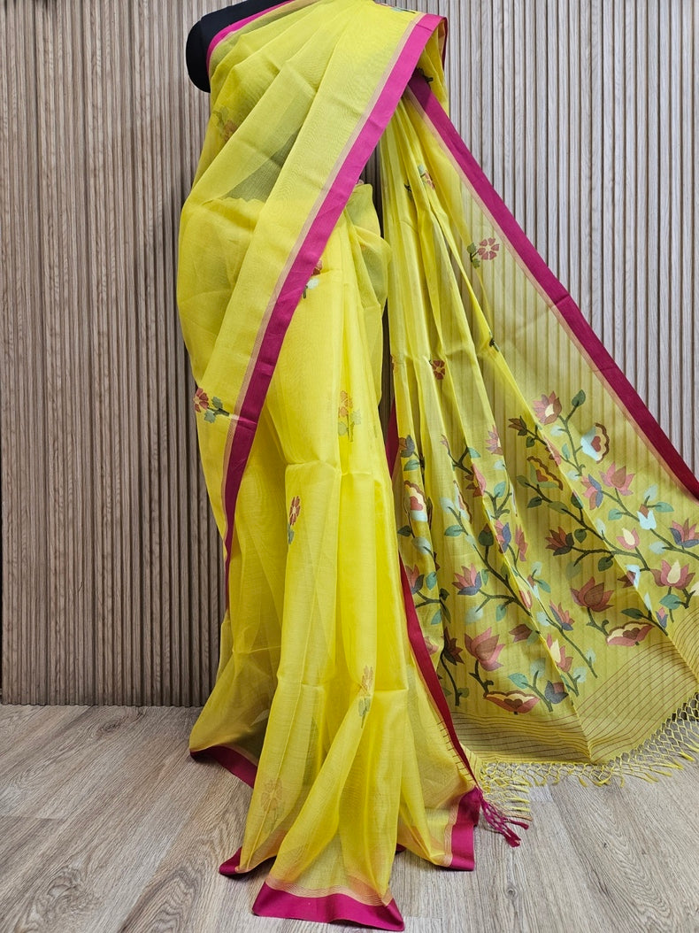 Yellow & Magenta  Handloom Muslin Silk Jamdani Saree Balaram Saha