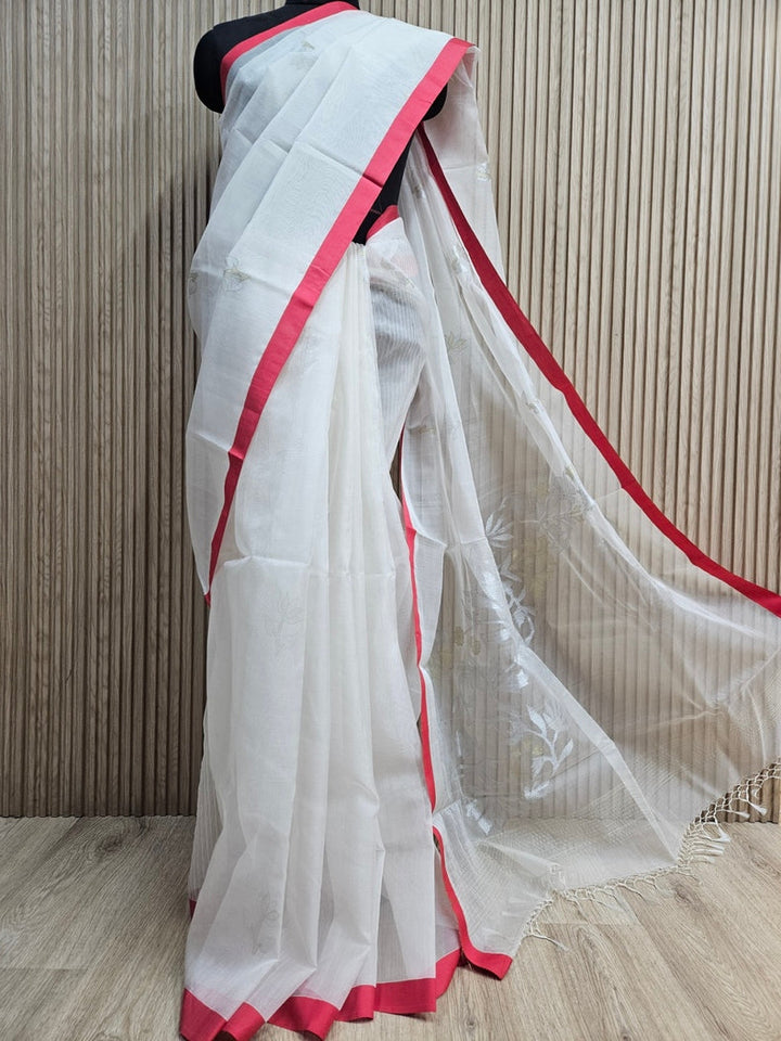 Off-White & Red Handwoven Muslin Silk Jamdani Saree With Red Contrast Plain Border Balaram Saha