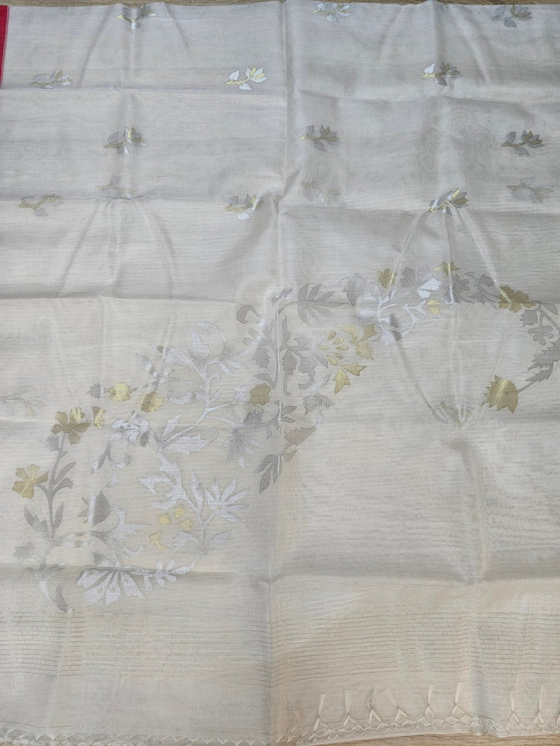 Off-White & Red Handwoven Muslin Silk Jamdani Saree With Red Contrast Plain Border Balaram Saha