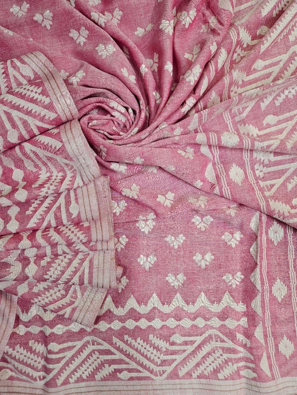 Onion Pink & White Handspun Cotton Handwoven Jamdani Saree – Masterpiece by Expert Weaver Balaram Saha

www.behance.net