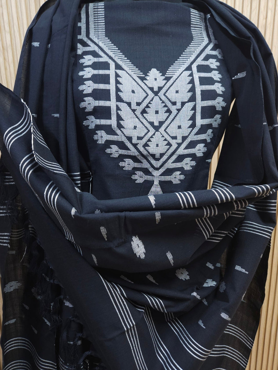 Black & White Handwoven Cotton Jamdani 3-piece Kurta Set Balaram Saha