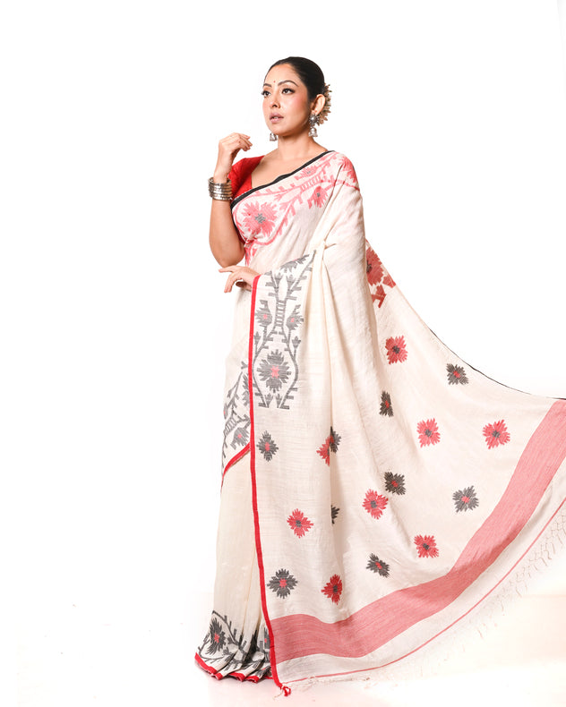 Elevate Your Ethnic Wardrobe with This Exquisite Off-White Handloom Matka Silk Saree Balaram Saha