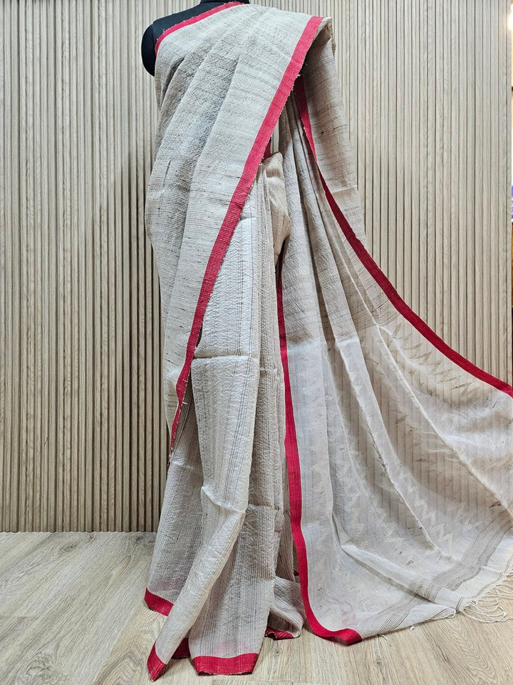 Off White & Red Handsloom Muslin Silk Saree With Jute Weave Balaram Saha
