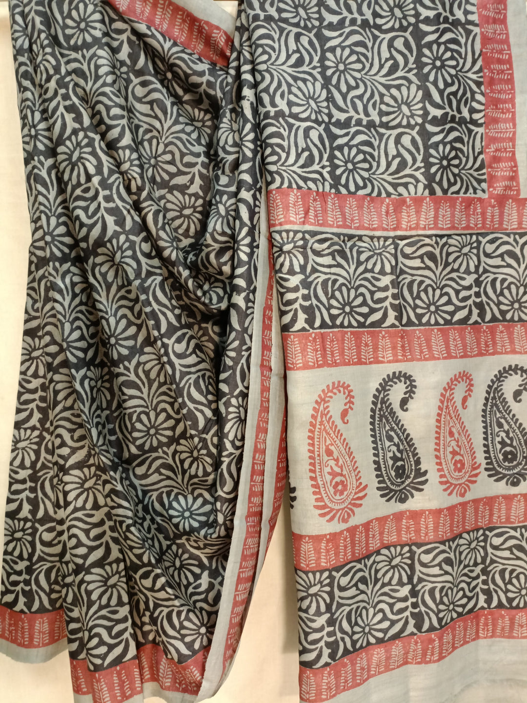 Black & Beige Best Quality Handloom Tussar Silk Block Print Saree Balaram Saha
