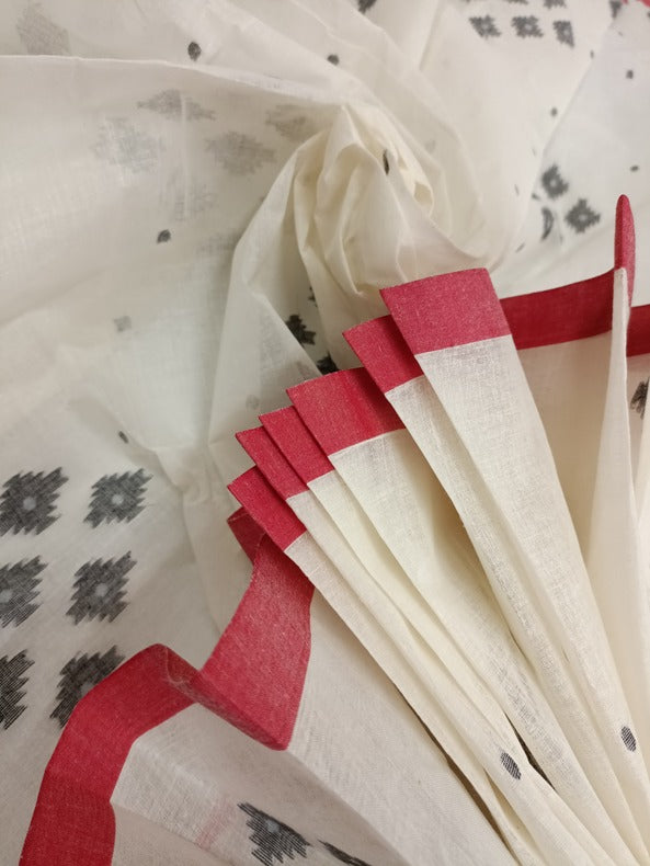 White & Red Handloom Handwoven Cotton Jamdani Saree with Black Motif Balaram Saha