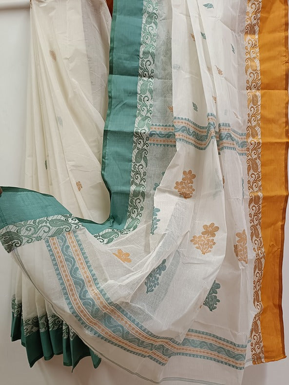 White Handloom Traditional Cotton Saree With Ganga Jamuna Border Balaram Saha