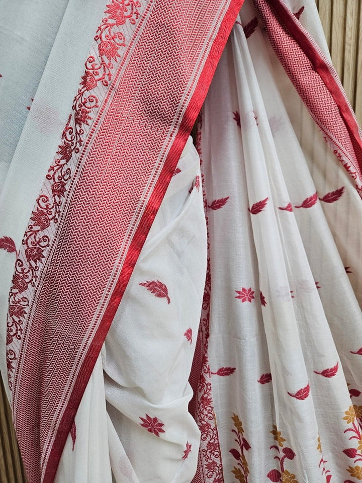 Soft Cotton Blend  White & Red Handloom Saree Balaram Saha