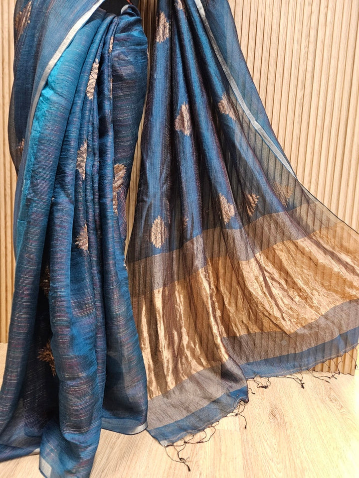 Peacock Blue and Golden Zari Soft Handwoven Muslin Silk Saree Balaram Saha