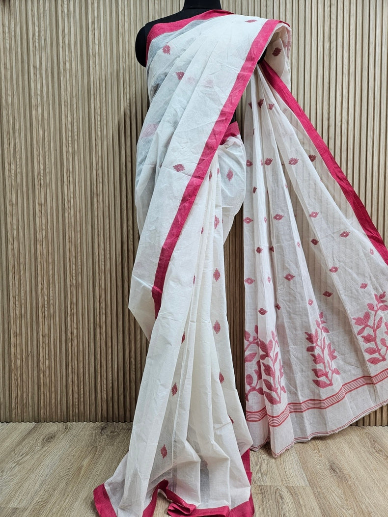 Off-White & Red Traditional Handwwoven Cotton Jamdani Saree Balaram Saha