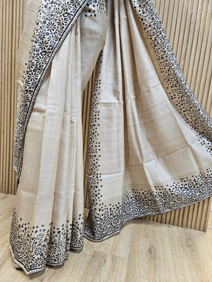 Beige & Black Tussar Silk Saree by Balaram Saha: Embrace Natural Beauty - Balaram Saha
