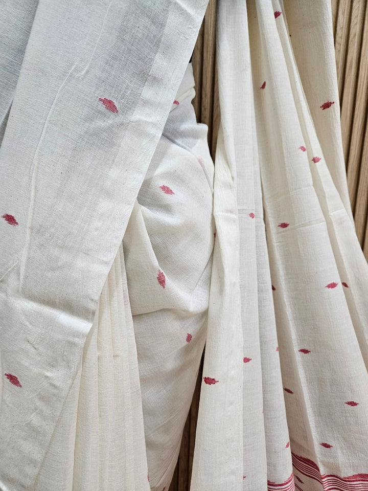 Off White &  Red Handwoven Handspun Fine Cotton Jamdani Saree Balaram Saha