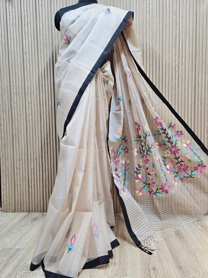 Beige & Black Handwoven Muslin Silk Jamdani Saree Balaram Saha