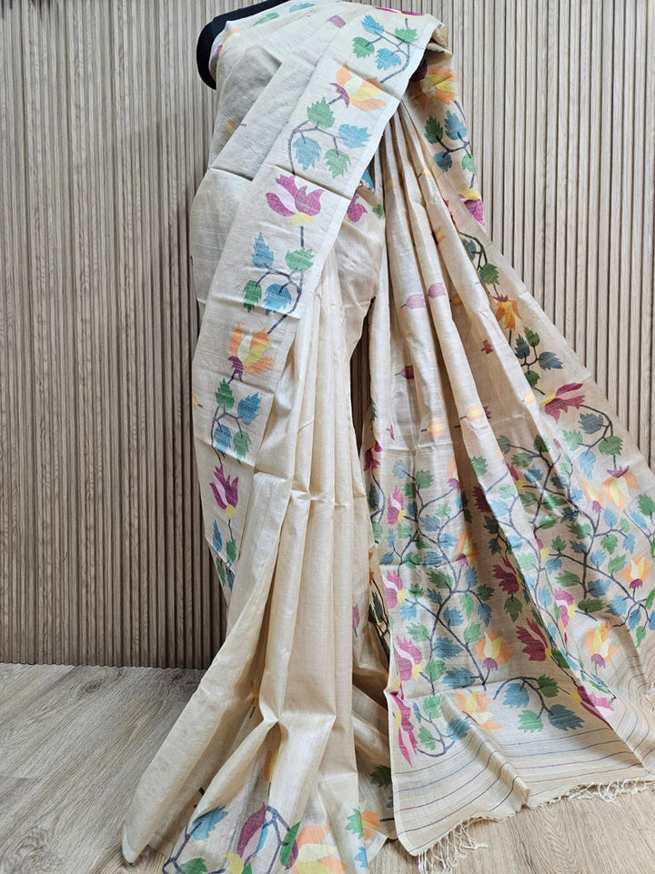 Experience Luxury with Beige Handloom Tussar Silk Handwwoven Jamdani Saree Balaram Saha