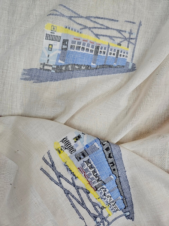 Exquisite Off-White Handspun Cotton Jamdani Saree with Iconic Calcutta Tram Motif, Handwoven by Master Balaram Saha