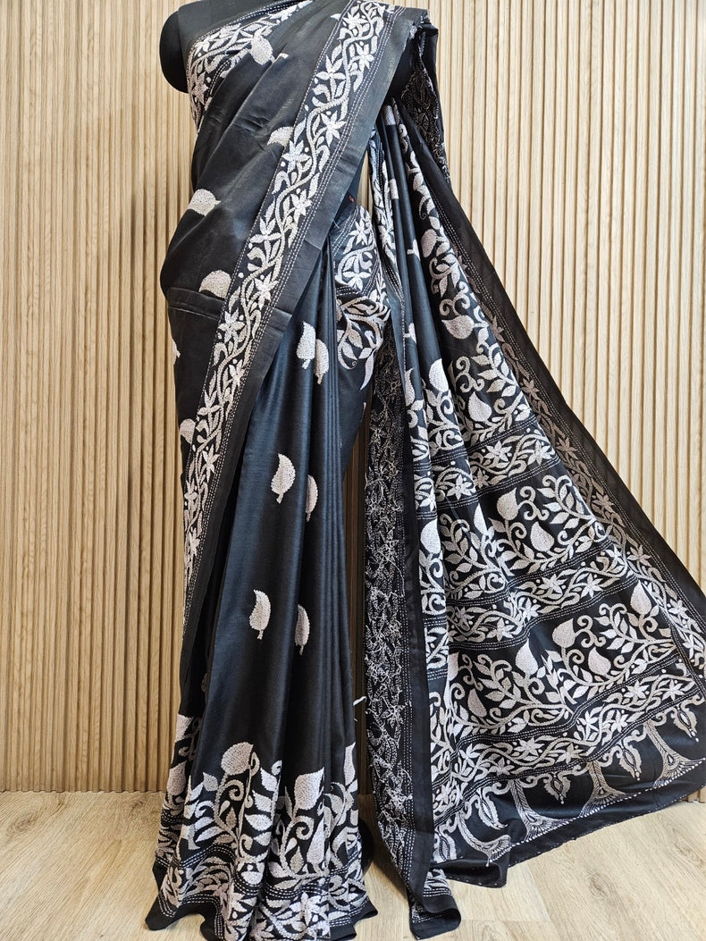 Pure Katan Magic: White & Green Kantha Silk Saree by Balaram Saha Balaram Saha