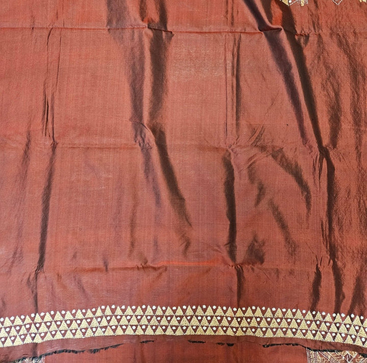 Balaram Saha’s Maroon & Beige Kantha Silk Saree – Handcrafted Artistry in Silk Balaram Saha