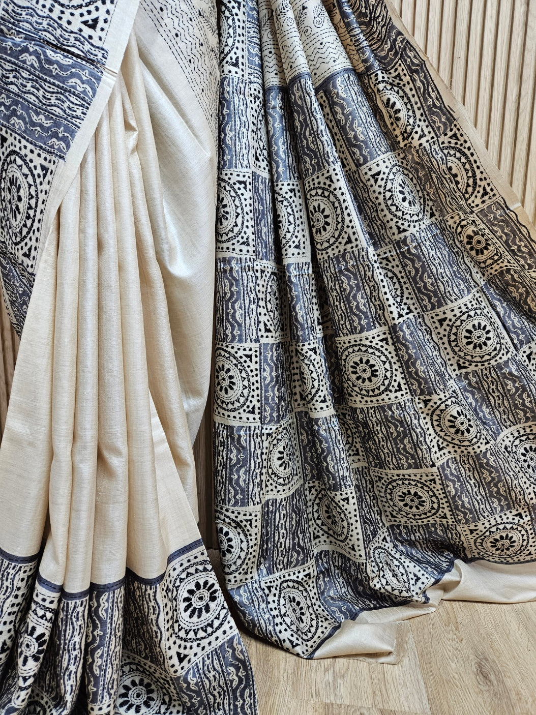 Luxurious Tussar Silk: Balaram Saha's Cream Black Kantha Stitch Saree Balaram Saha