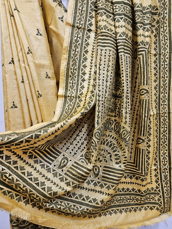 Pure Luxury: Natural Shade Tussar Kantha Silk Saree by Balaram Saha Balaram Saha