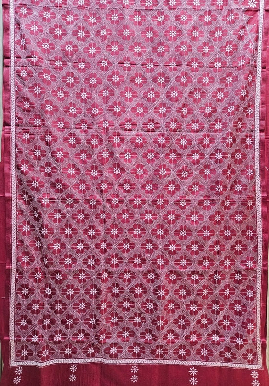 Balaram Saha Beige & White Beauty: Pure Silk Handstitch Kantha Saree Balaram Saha