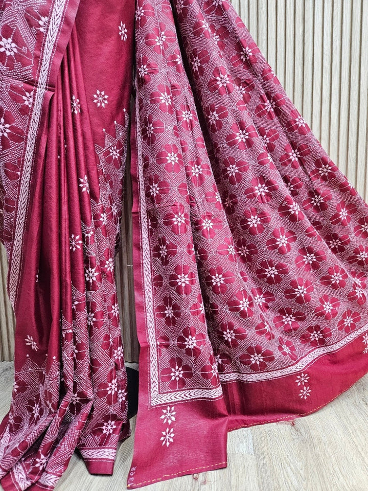 Balaram Saha Beige & White Beauty: Pure Silk Handstitch Kantha Saree Balaram Saha