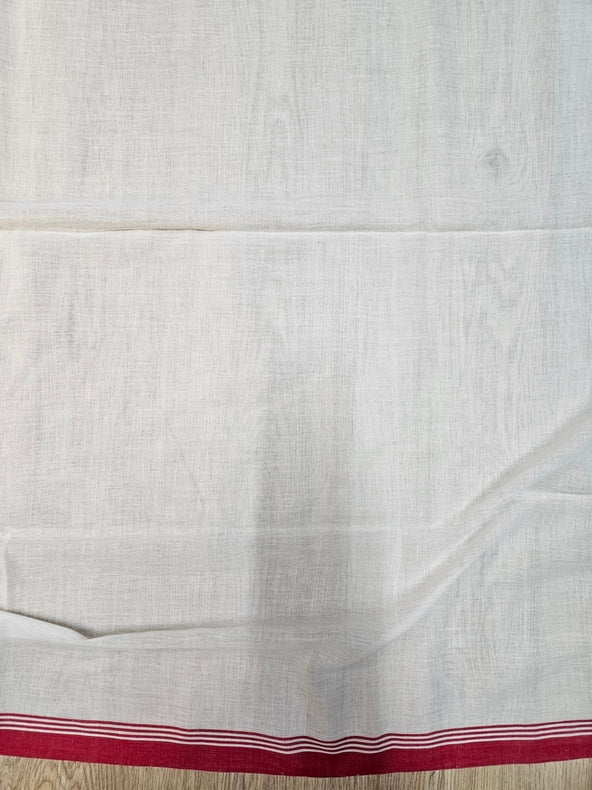 Discover the Timeless Elegance of our Off White & Red Handloom Handwoven Cotton Jamdani Saree