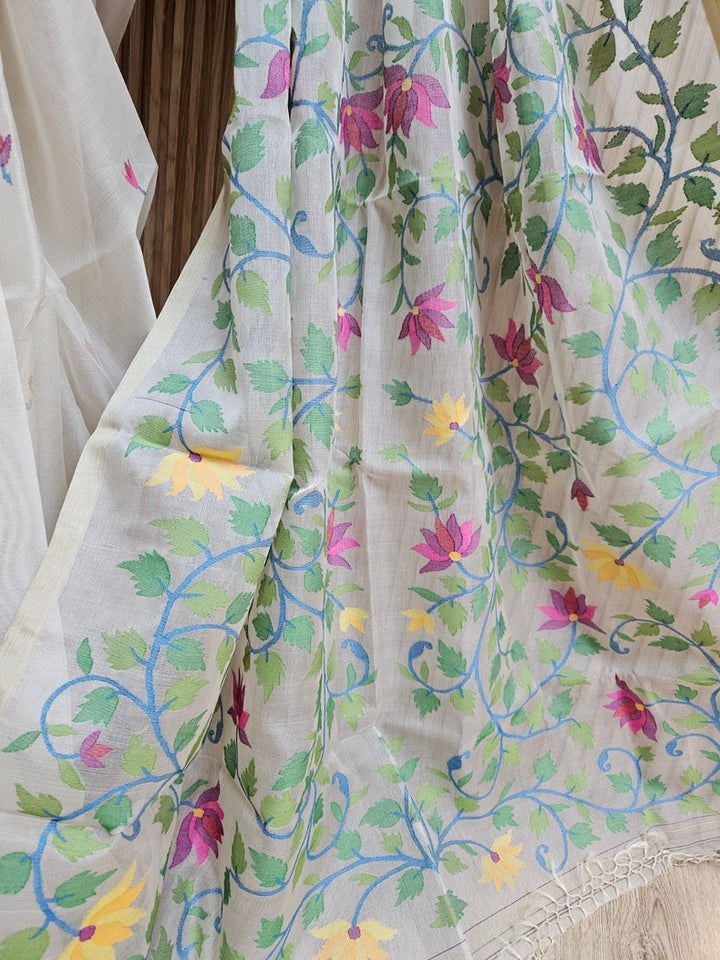 Off-White & Multicolor Handwoven Muslin Silk Jamdani Saree Balaram Saha