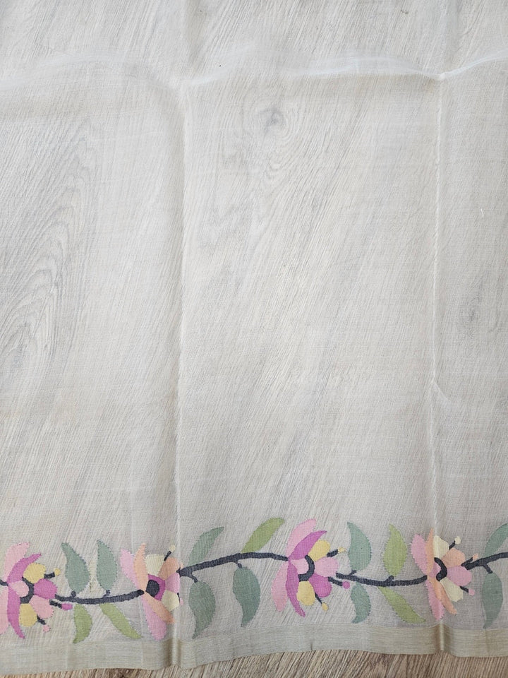 Off-White Floral Handwoven Muslin Silk Jamdani Saree Balaram Saha