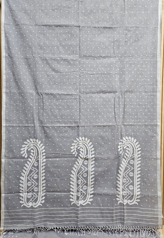 Discover the Timeless Elegance of this Grey & White Handwoven Cotton Jamdani Saree Balaram Saha