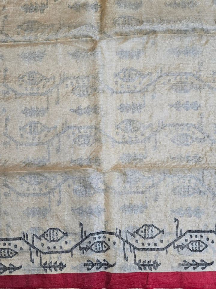 Cream & Red Handloom Tussar Silk Saree with Red Contrast Border and Black Fish Motif Balaram Saha