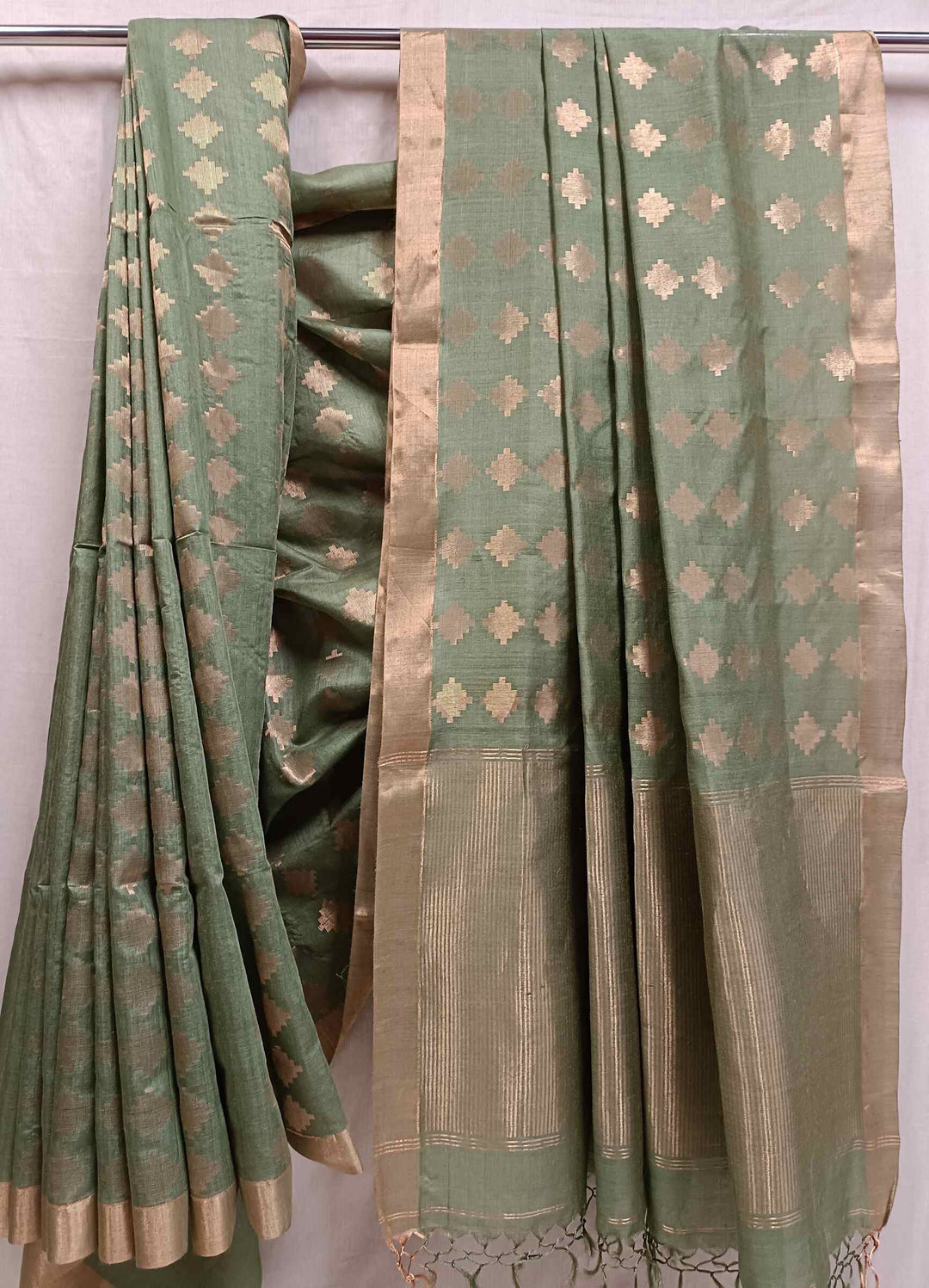 Green & Gold Zari Woven Soft Handloom Tussar Silk Saree Balaram Saha