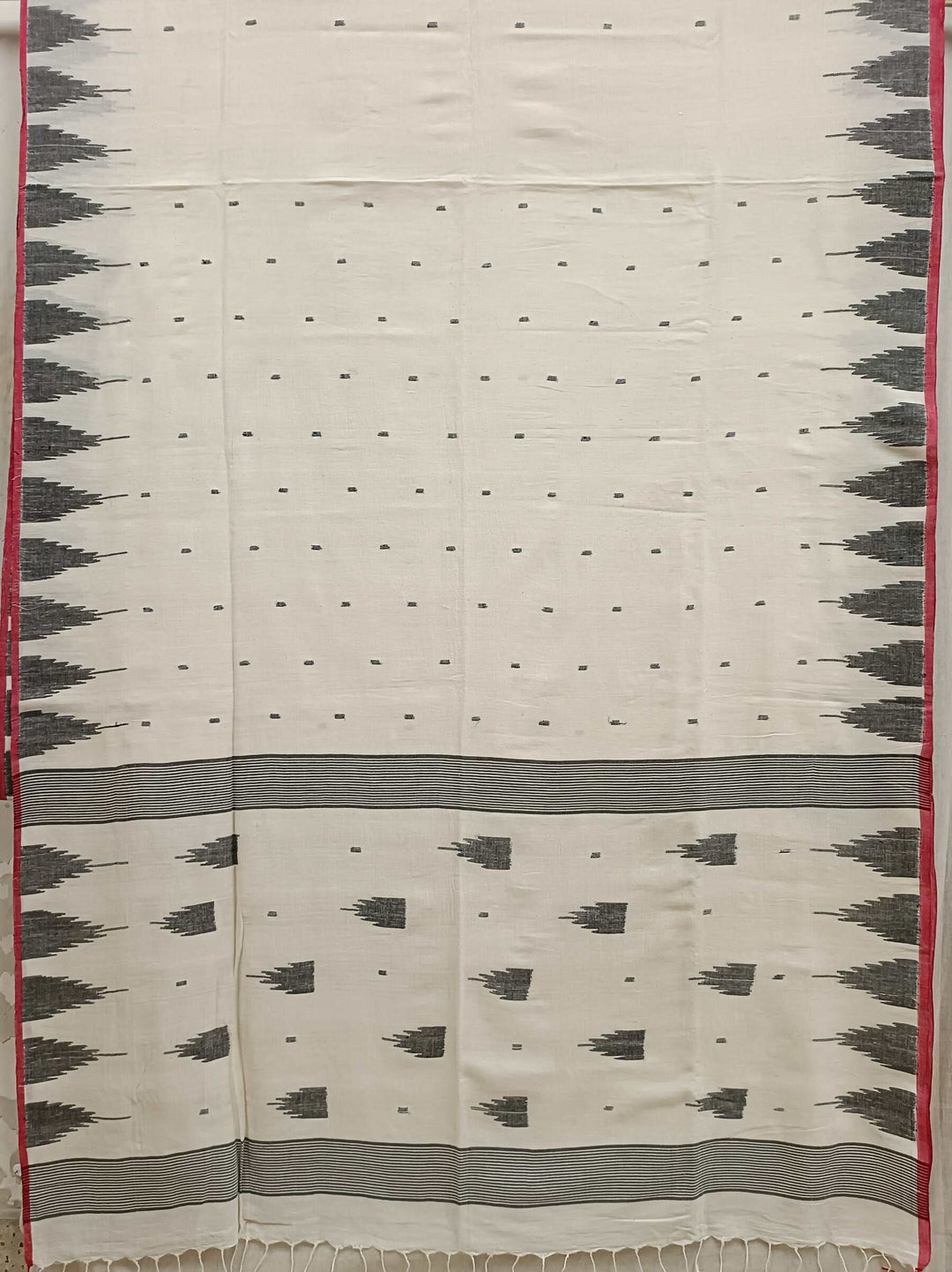 Black & Red Handspun Handwoven Cotton Jamdani Saree Balaram Saha