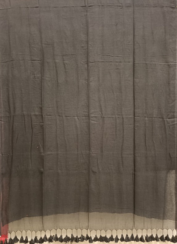 Elevate your elegance with our exquisite Handloom Mull Cotton Saree (Black) Balaram Saha
