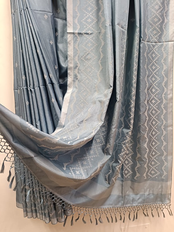 Light Blue & White Handloom Katan Silk Handwoven Jamdani Saree - Balaram Saha  - (handloom saree, handloom sarees, jamdani saree, silk saree, handloom silk saree, balaram saha online, silk sarees, silk handloom saree, bengal handloom sarees, pure silk, silk saree online, bengali silk saree, katan silk)  https://x.com/