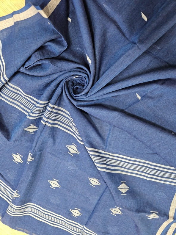 Navy and White Handspun Handwoven Cotton Jamdani Dupatta by Balaram Saha   https://www.washingtonpost.com/