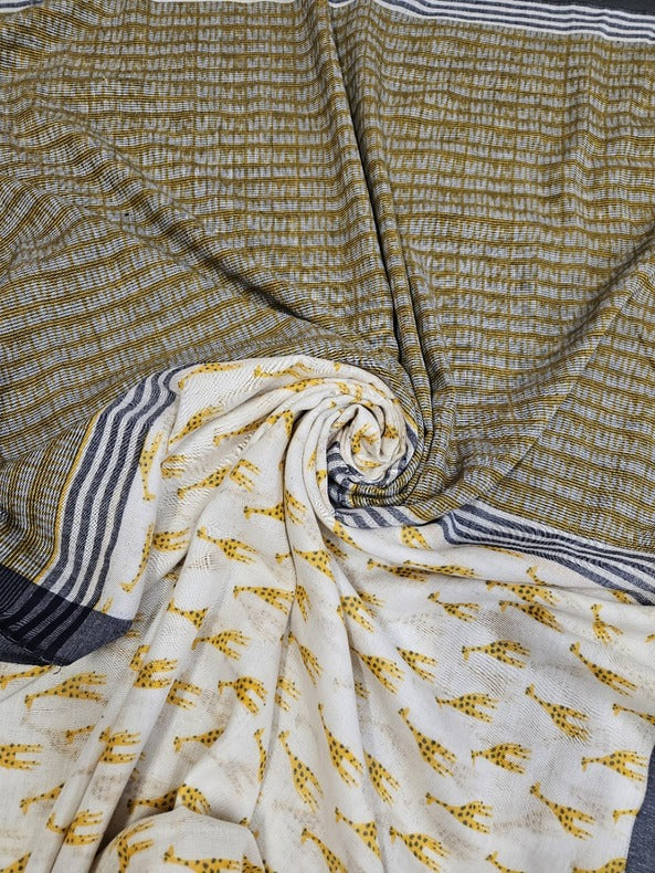 Off-White Black Premium Handloom Cotton From Balaram Saha - (handloom saree, cotton saree, handloom cotton saree, balaram saha online, handloom sarees, cotton handloom saree, bengal handloom sarees, pure cotton, cotton saree for women, cotton saree online)
