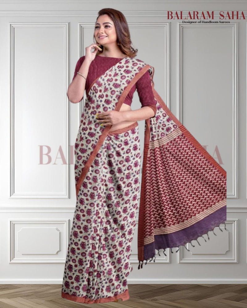 Off-White & Magenta Premium Handloom Soft Cotton Saree By Balaram Saha - (handloom saree, cotton saree, handloom cotton saree, balaram saha online, handloom sarees, cotton handloom saree, bengal handloom sarees, pure cotton, cotton saree for women, cotton saree online)  https://www.wix.com/

