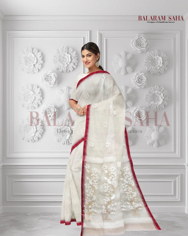 Heritage Excellence: Balaram Saha's Off-White & Red Best Quality Muslin Silk Jamdani Saree  Balaram Saha