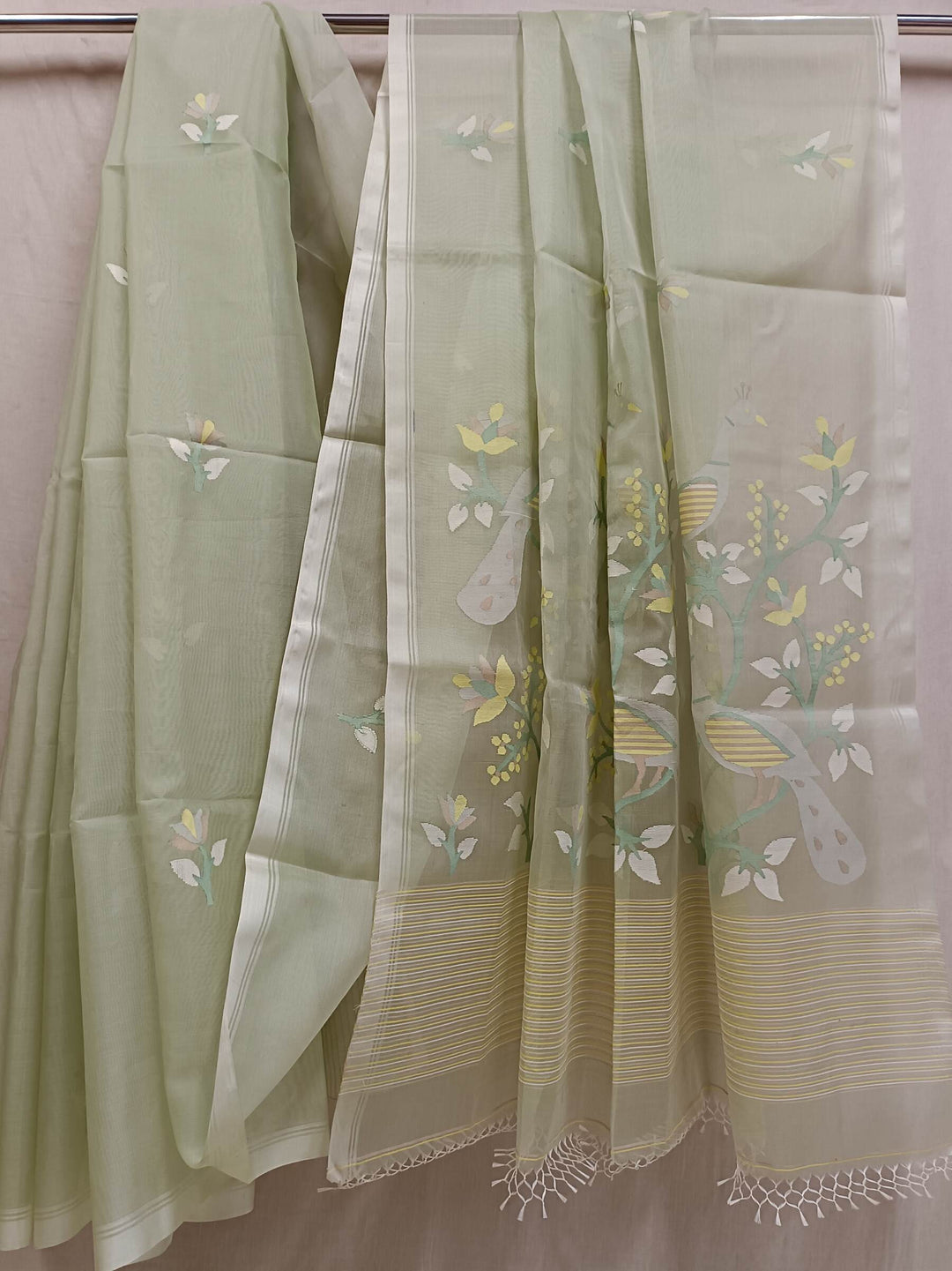 Light Green Fine Quality Handwoven Muslin Silk Jamdani Saree Balaram Saha