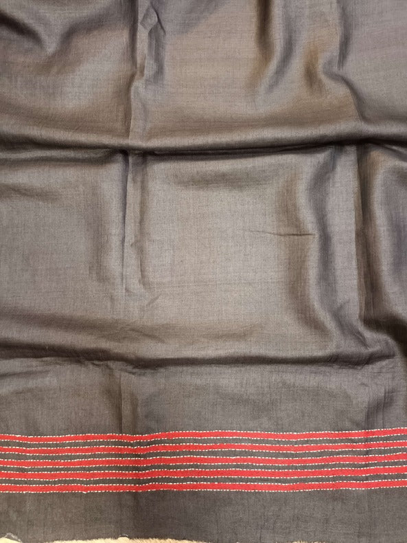 Purple & Black Gachhi Tussar Silk Saree by Balaram Saha - (handloom saree, silk saree, handloom silk saree, balaram saha online, silk sarees, silk handloom saree, bengal handloom sarees, pure silk, silk saree online, tussar silk saree, tussar silk)